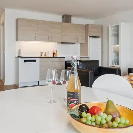 Juna - 50m From The Sea By Interhome *